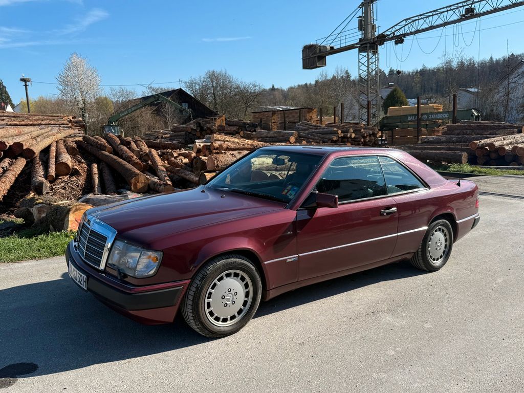 Bild des Angebotes Mercedes-Benz 300CE; Sportline; H-Gutachten; HU neu; Automat;
