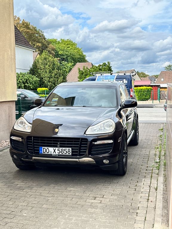 Bild des Angebotes Porsche Cayenne S 957 Benzin mit GTS Front und S