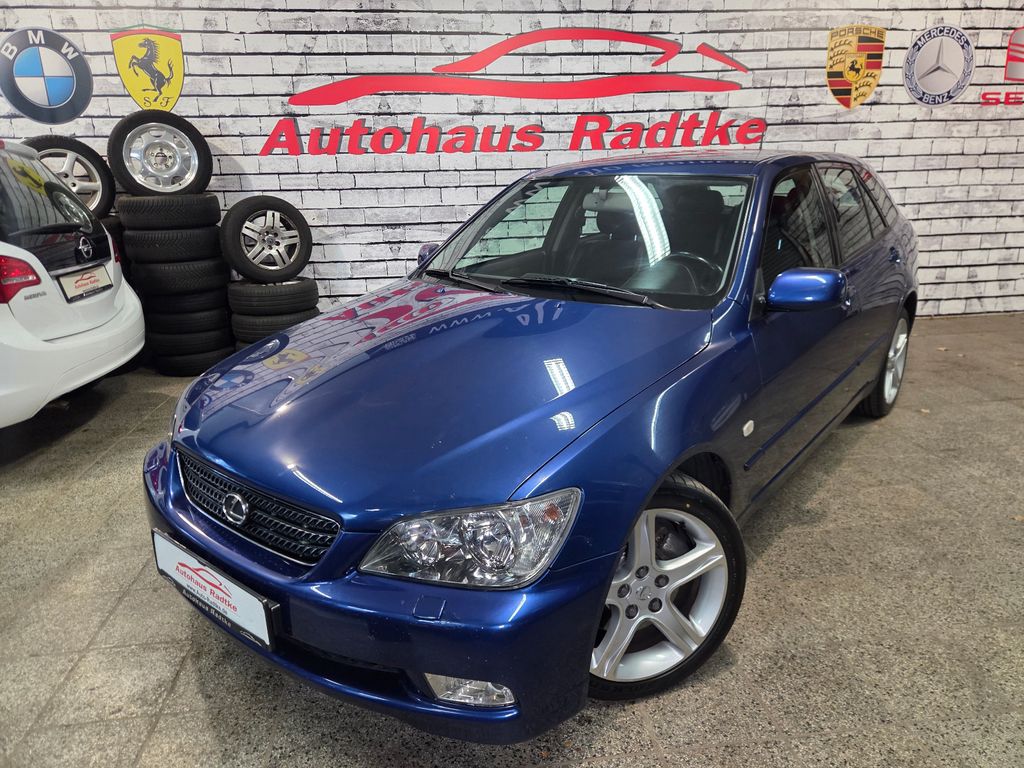Bild des Angebotes Lexus IS 300 Sport Cross *Tüv & Service NEU*
