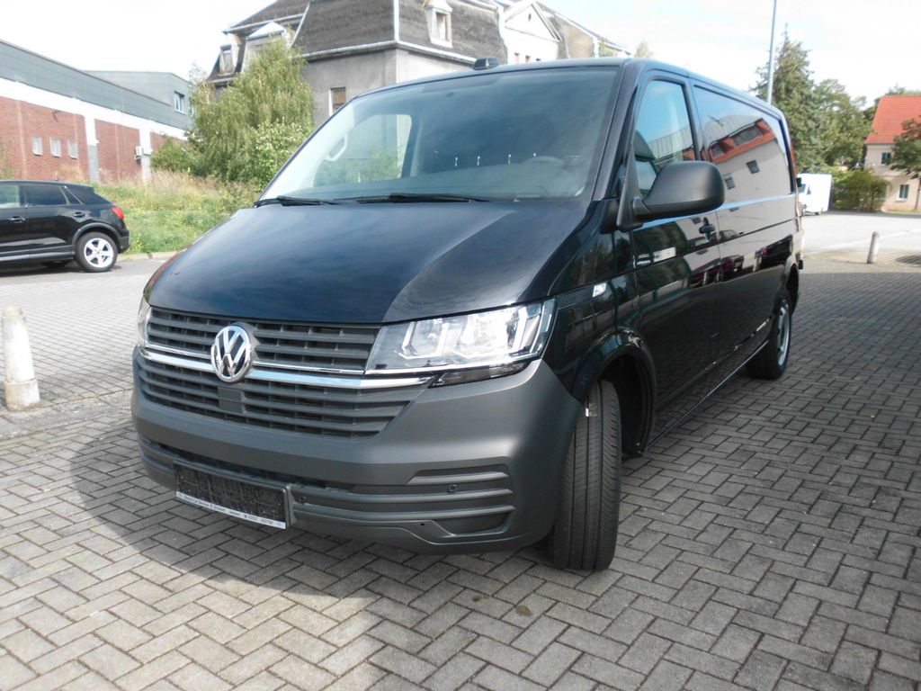 Bild des Angebotes Volkswagen T6.1 Kasten LR Apple,SHZ, Kamera, Navi,Tempo,PDC