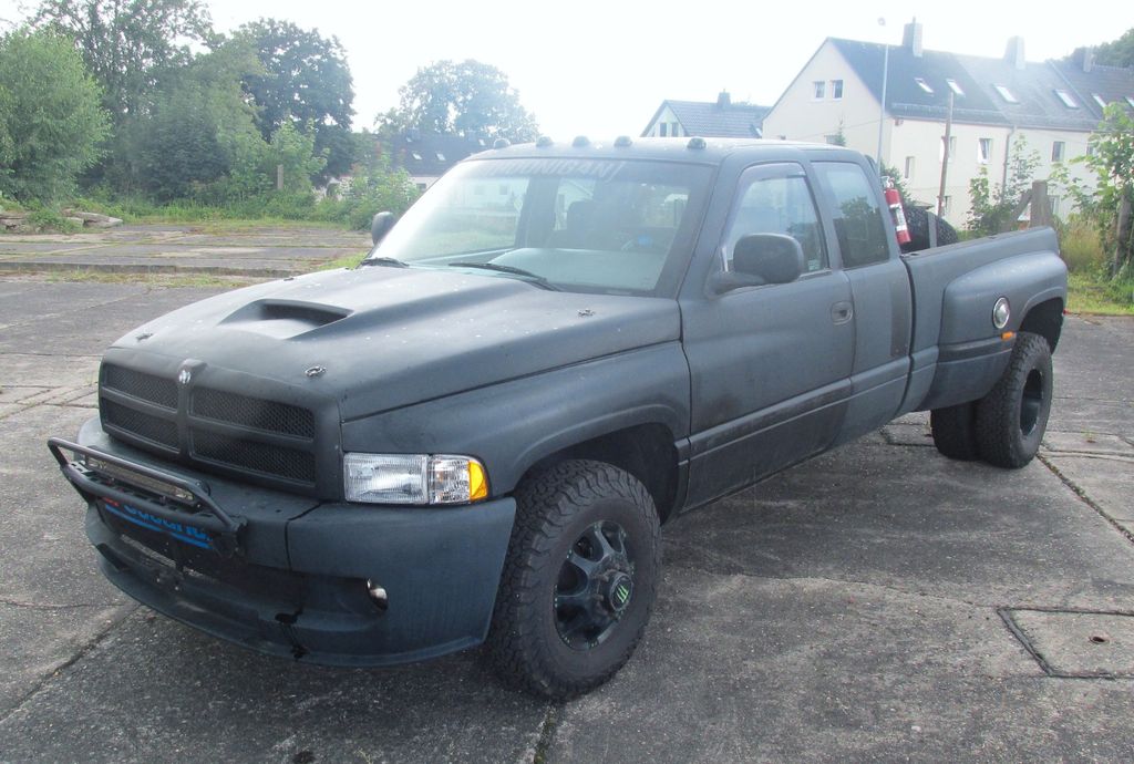 Dodge Ram 3500 Pickup  8.0L V10 Bj 1996  Dually