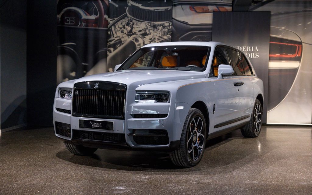 Bild des Angebotes Rolls-Royce CULLINAN BLACK BADGE | STAR * ROOF | MANDARIN
