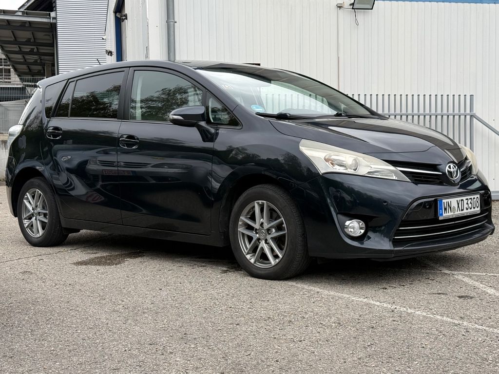 Bild des Angebotes Toyota Verso Executive 7 Sitze