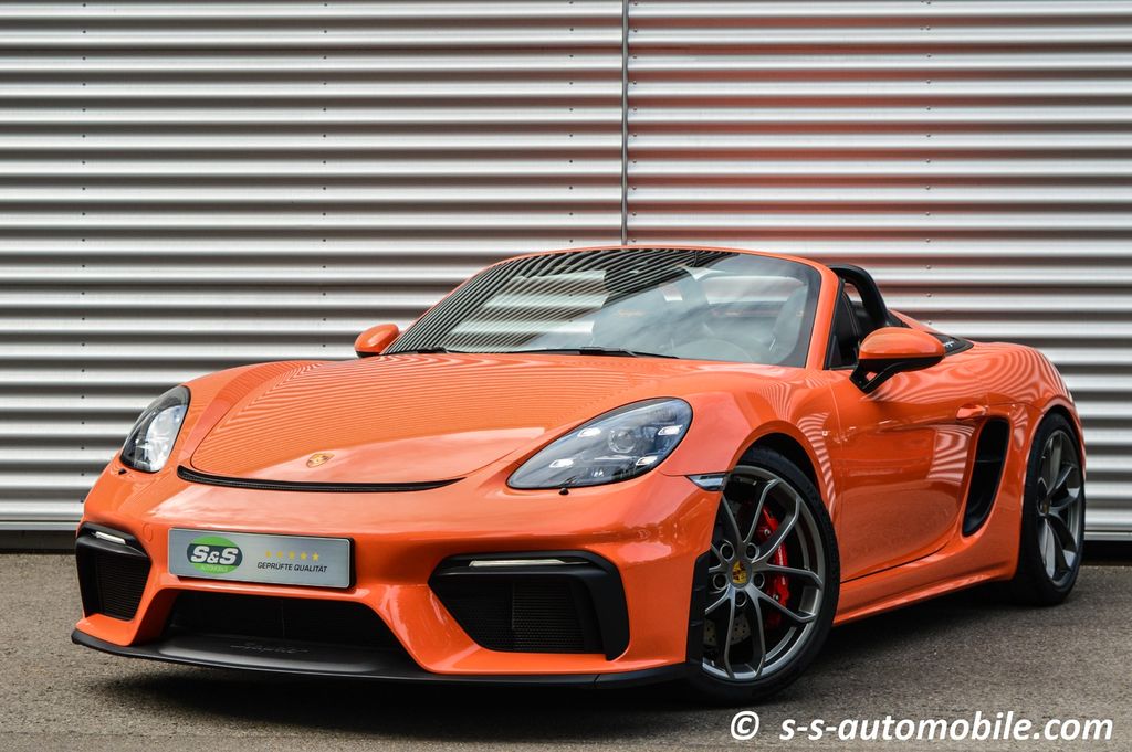 Bild des Angebotes Porsche Spyder PTS Nähte in Wagenfarbe Schalen Approved