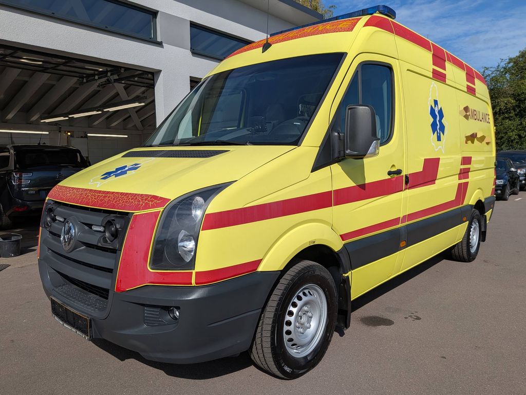 Bild des Angebotes Volkswagen Crafter 2.5 TDI Rettungswagen/Ambulance STROBEL