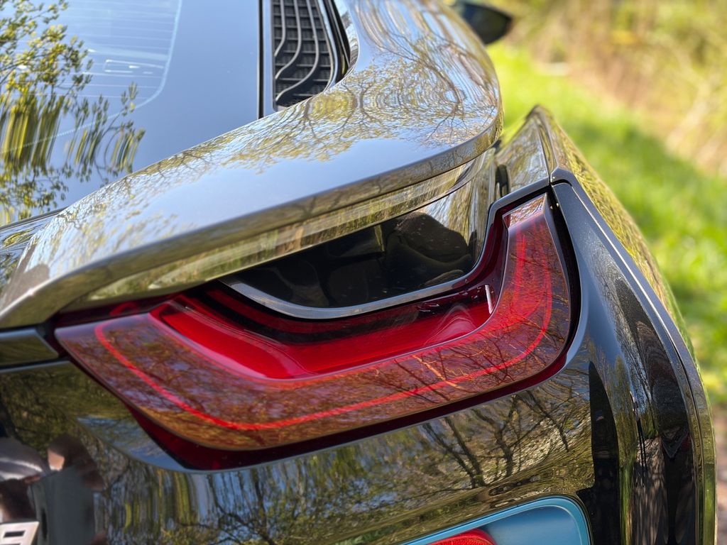 Bild des Angebotes BMW i8 - HUD - Deutsches FZG