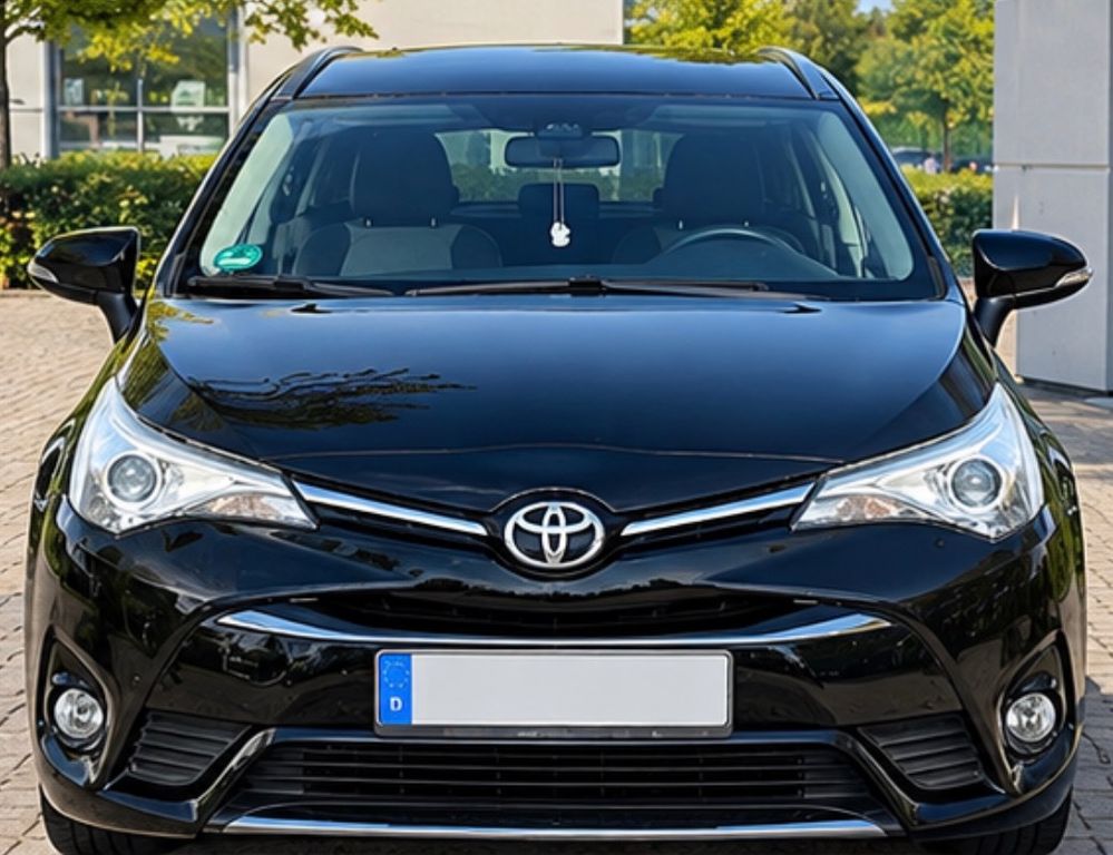 Toyota Avensis 1,8-l-Valvem. Team D T. Sports Team