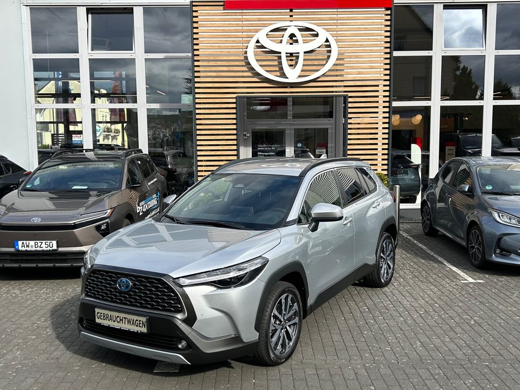Bild des Angebotes Toyota Corolla Cross 2.0 Hybrid FWD Team D, Komfort Pak