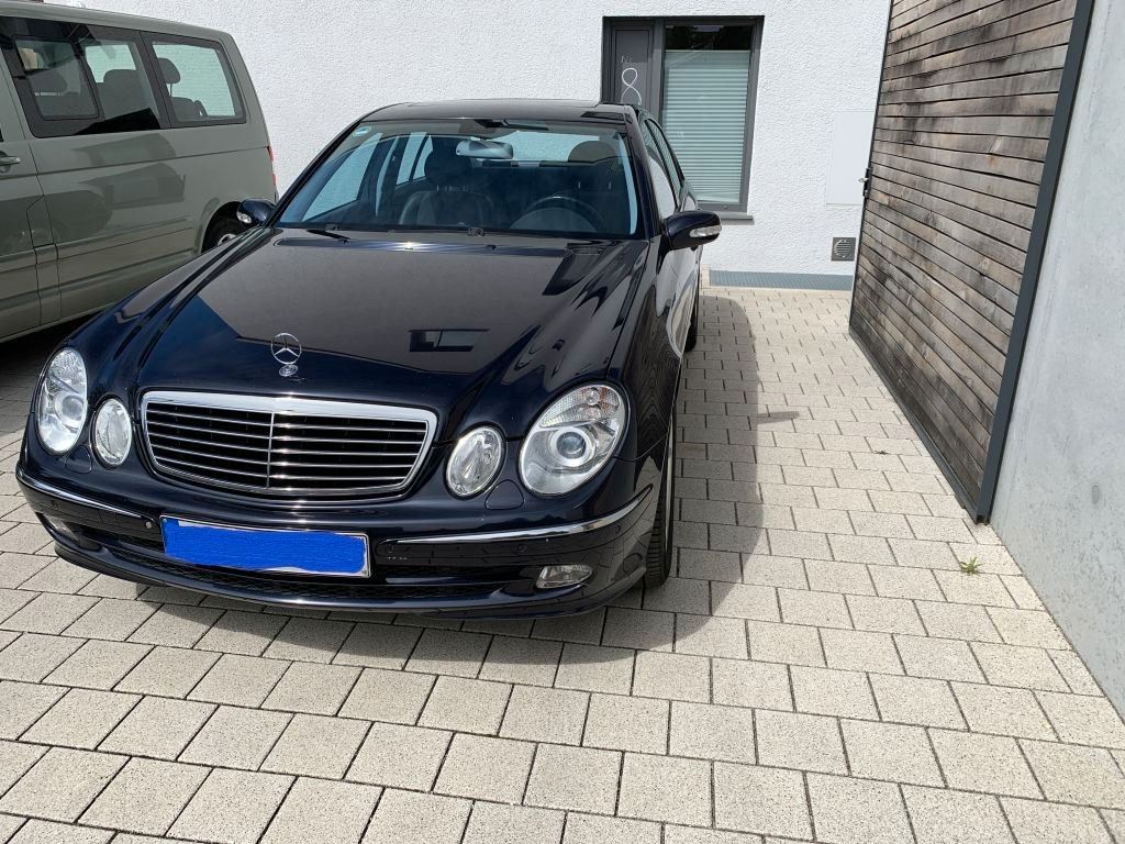 Bild des Angebotes Mercedes-Benz E 500 W211 Avantgarde | V8 | Automatik |