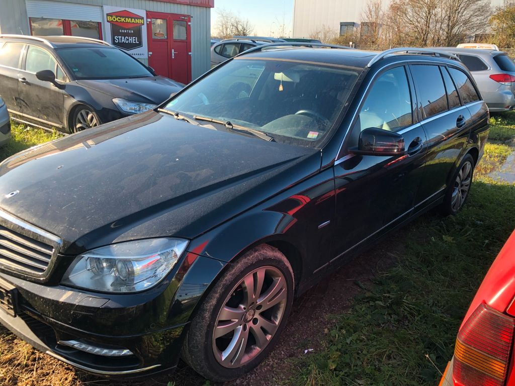 Bild des Angebotes Mercedes-Benz T-Modell C 250 T CDI  BlueEfficiency
