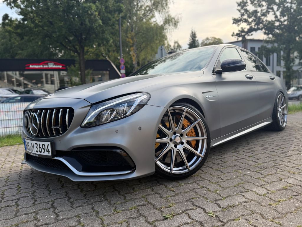 Bild des Angebotes Mercedes-Benz C 63 AMG Mercedes-AMG C 63 S Carbon/Keramik/Voll