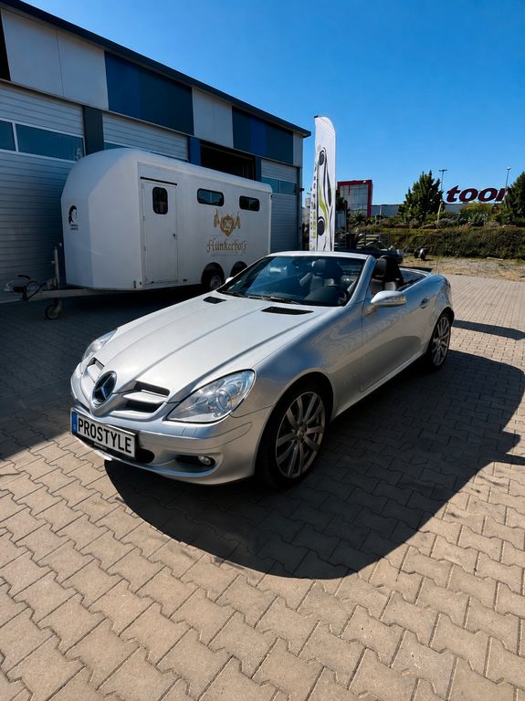 Bild des Angebotes Mercedes-Benz SLK 200 KOMPRESSOR,unfallfrei- 88368 KM,TÜV11/27