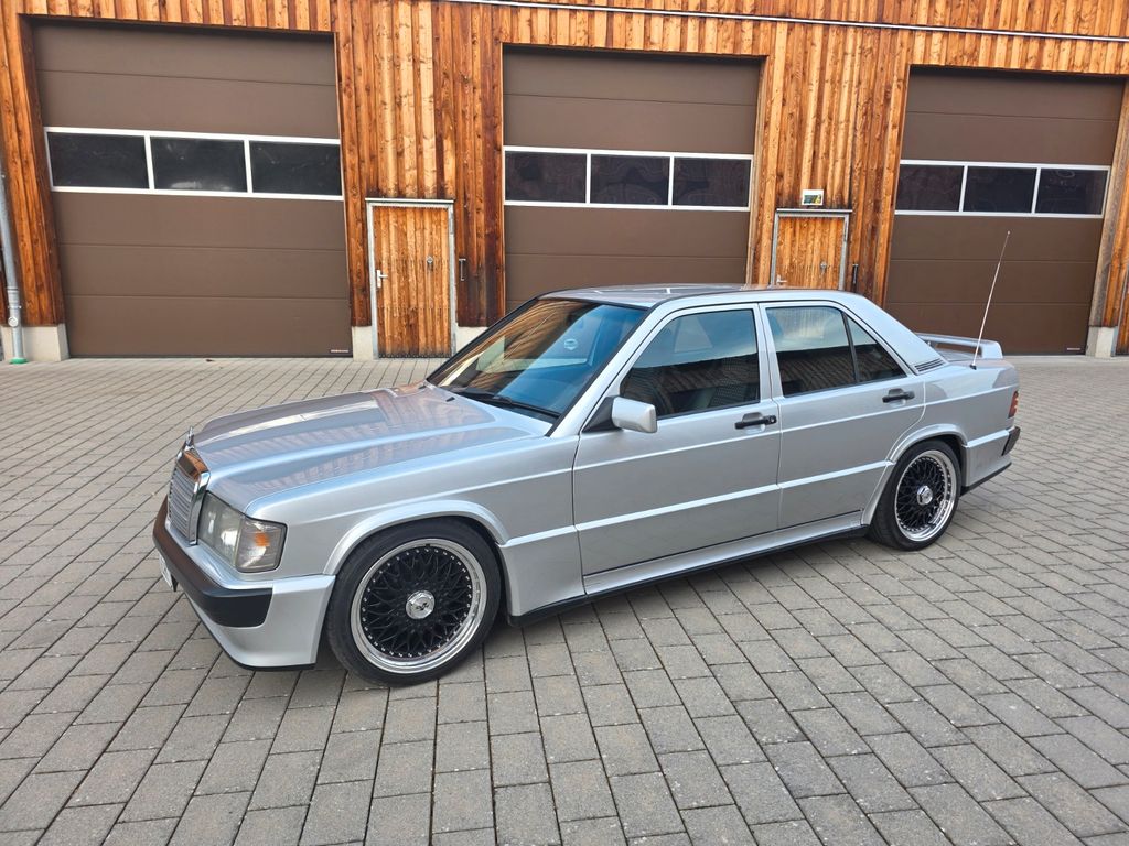 Bild des Angebotes Mercedes-Benz 190 Sportline 16V Bodykit 4 Sitzer Ausstattung e