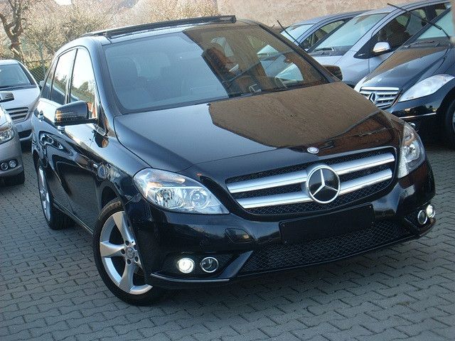 Bild des Angebotes Mercedes-Benz B 200 Automatik / Panormaschiebedach