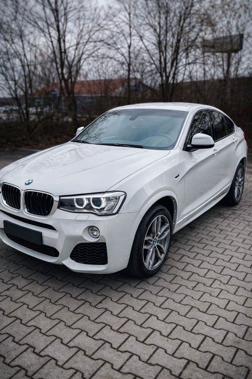 Bild des Angebotes BMW X4 M