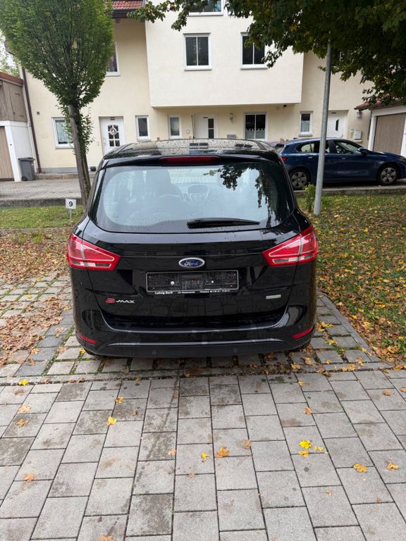 Ford B-Max 1,0 EcoBoost 74kW S/S Cool & Connect Cool