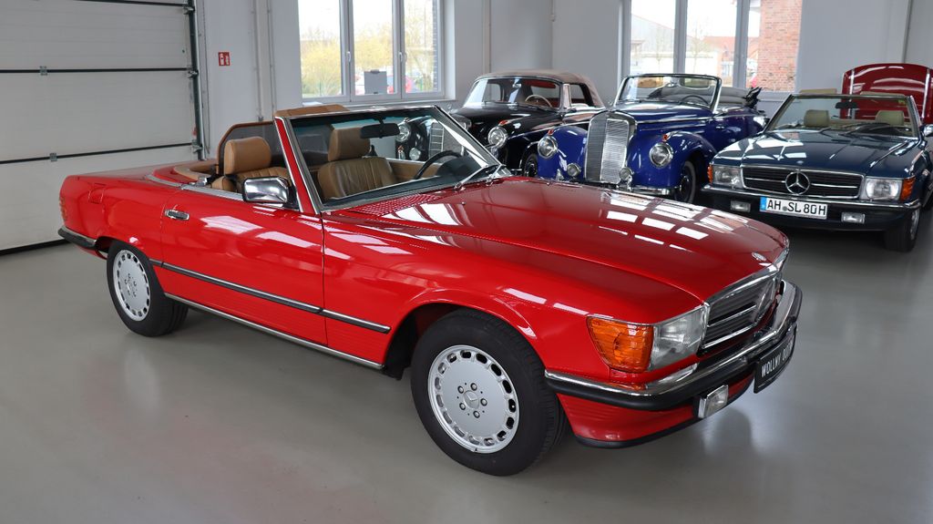 Bild des Angebotes Mercedes-Benz 560 SL R107