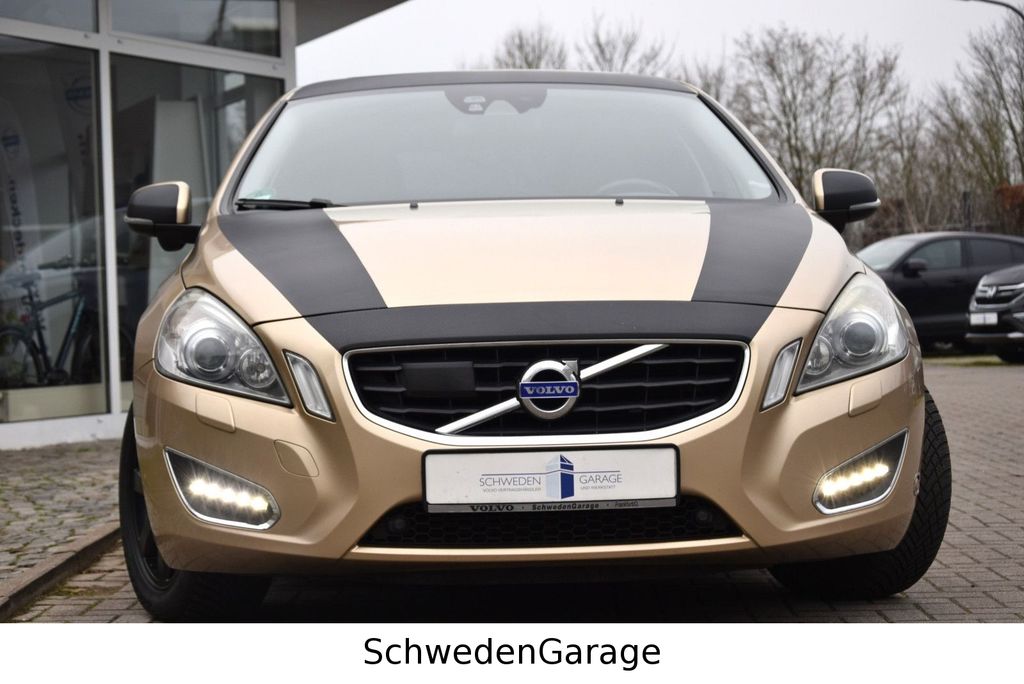 Bild des Angebotes Volvo V60 T6 Summum AWD Abstandstempomat/Polestar