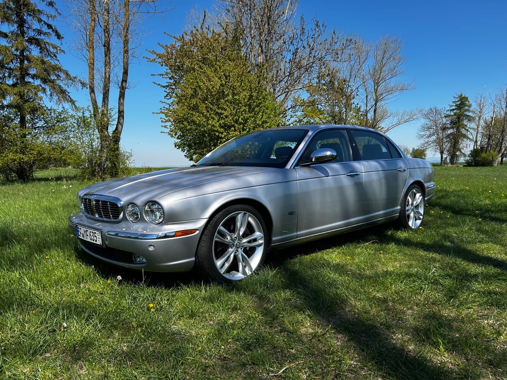 Bild des Angebotes Jaguar XJ8 Lang ; Scheckheftgepflegt ; Sammlerzustand