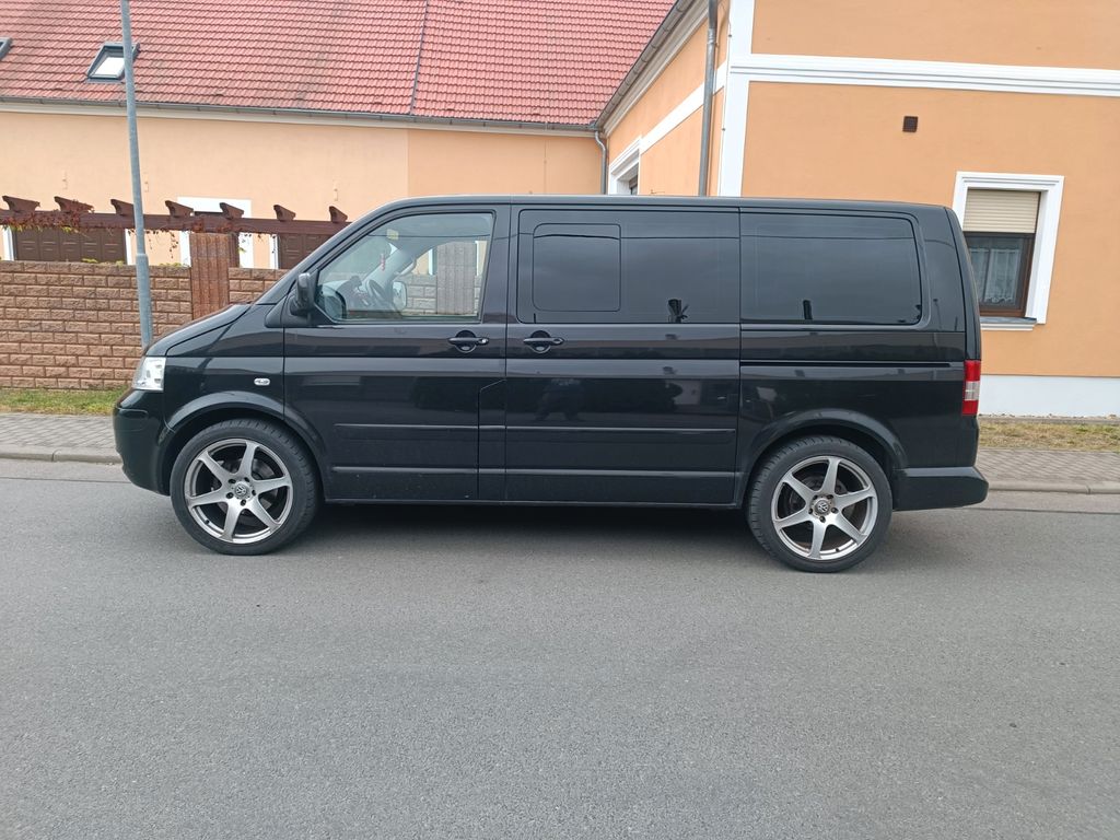 Bild des Angebotes Volkswagen T5 Multivan Doppelschiebetür Austauschmotor