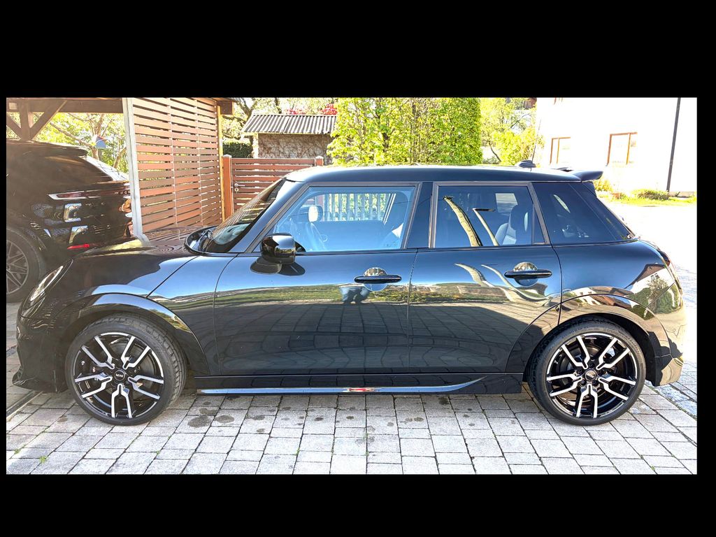 Bild des Angebotes MINI Cooper S  John Cooper Works Trim