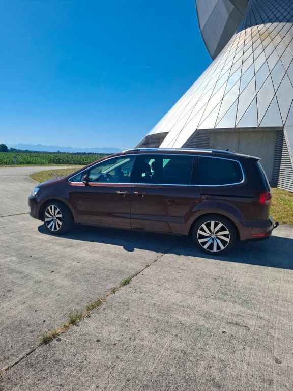 Bild des Angebotes Volkswagen Sharan 2.0 TSI DSG BMT Highline Highline