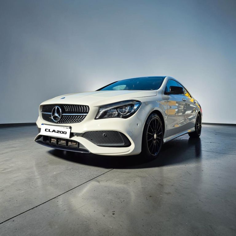Bild des Angebotes Mercedes-Benz CLA 200 AMG Line Pano/Scheckheft/Totw./Night/Bus