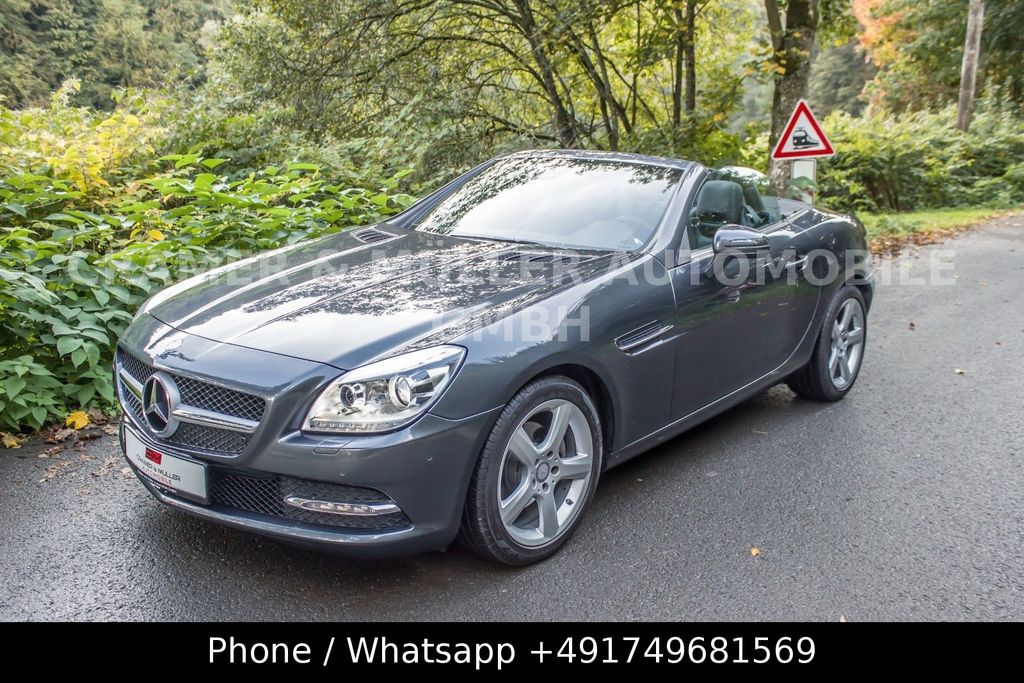 Bild des Angebotes Mercedes-Benz SLK 200 7G Tronic Airscarf Scheckheft Navi PDC