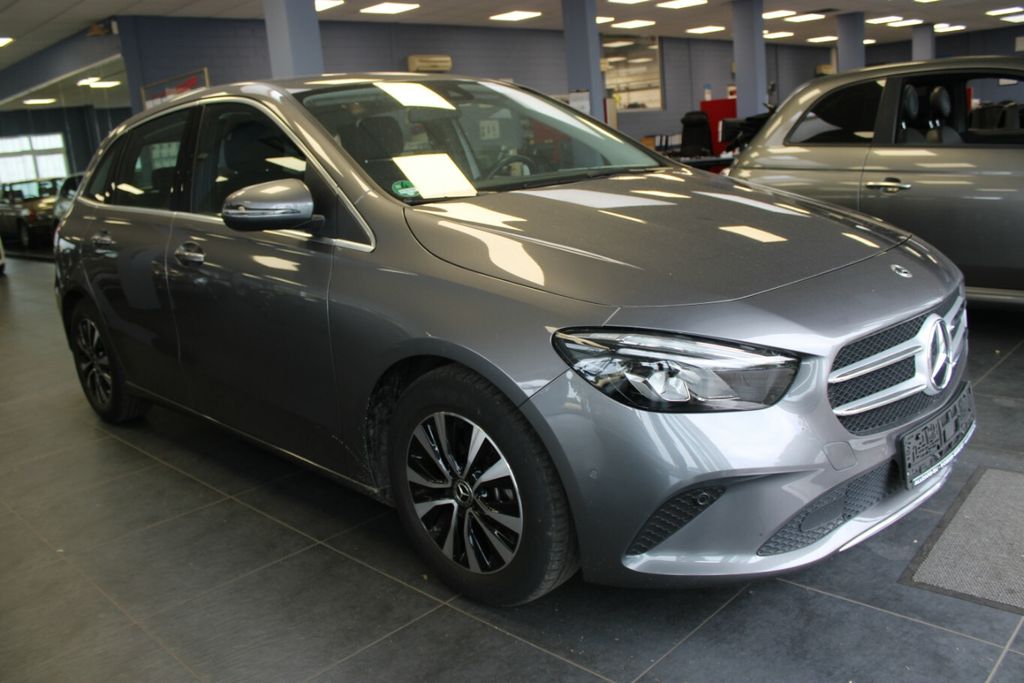 Bild des Angebotes Mercedes-Benz B 180 d 8G-DCT Progressive