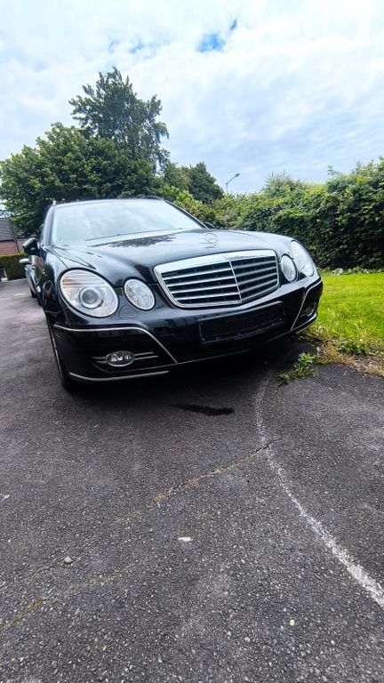 Bild des Angebotes Mercedes-Benz E 280 CDI T AVANTGARDE Avantgarde