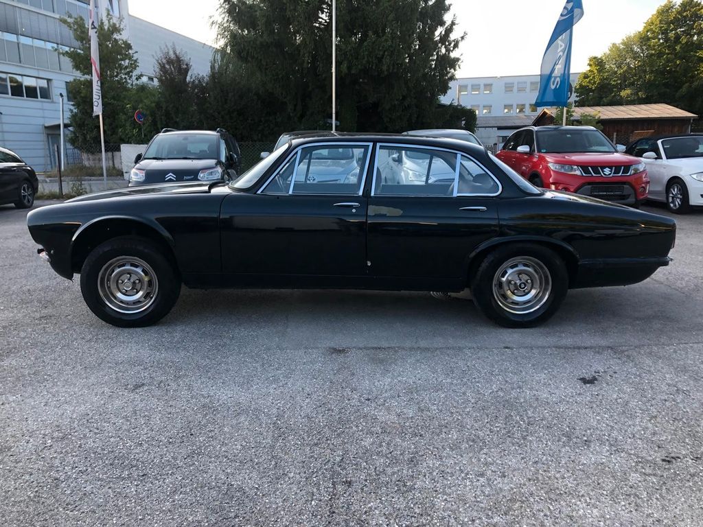 Bild des Angebotes Jaguar XJ6  4,2 Serie II, Automatik 3-Gang, (SWB)