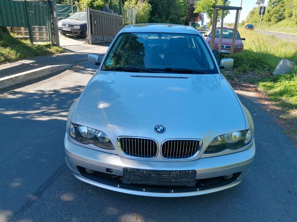 Bild des Angebotes BMW 325xi E 46.Leder.Steptr.Alus.Navi.1A.TÜ6.27