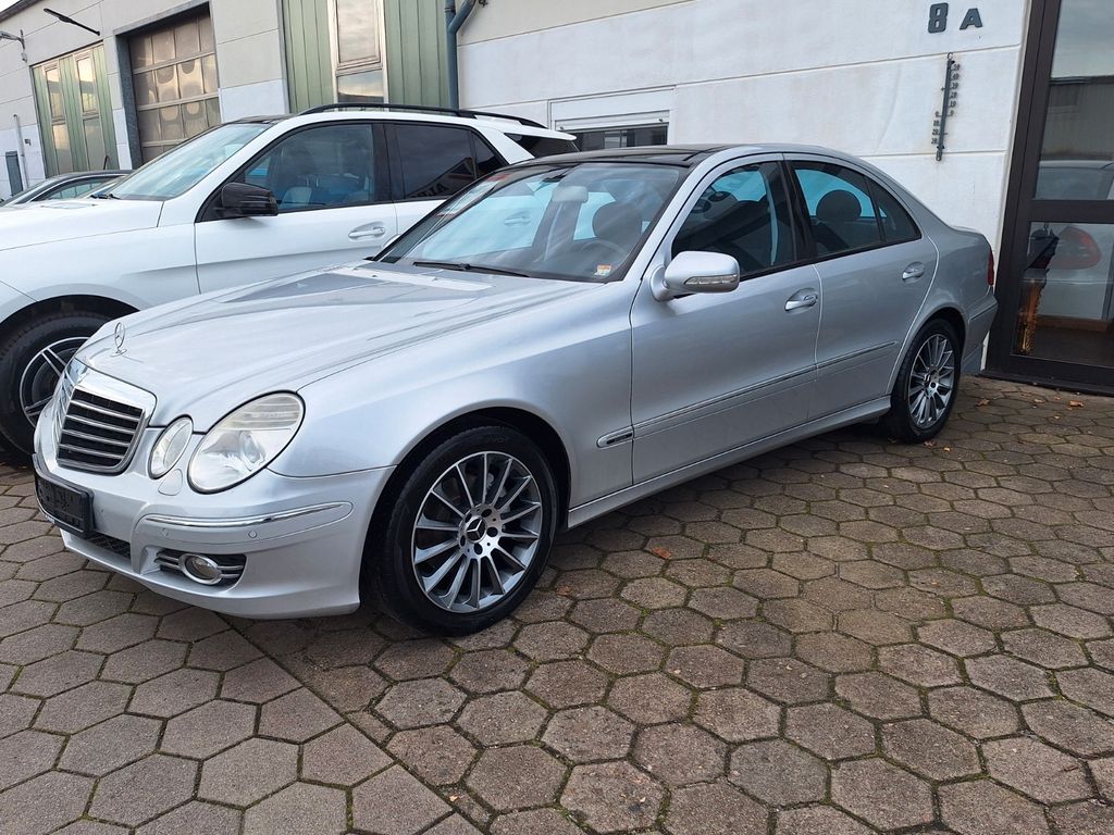 Bild des Angebotes Mercedes-Benz E 280*PanoramaDach*TOP-Zustand*2Hand*