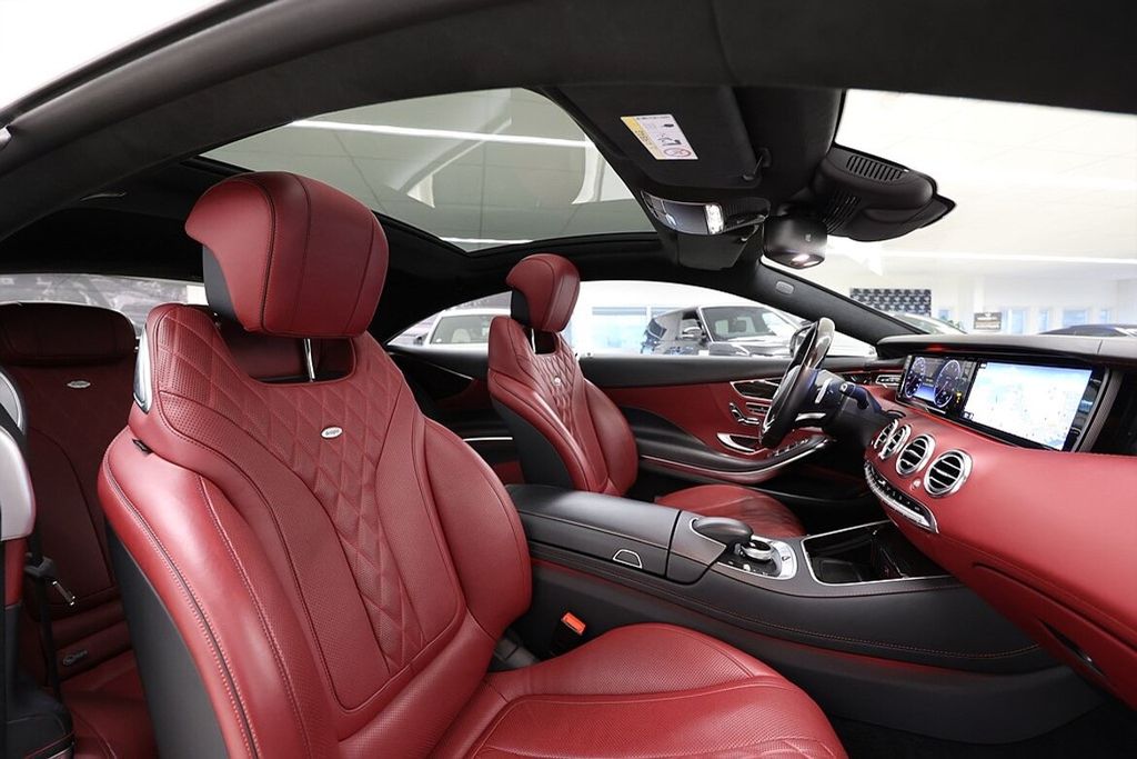 Bild des Angebotes Mercedes-Benz S 500 4MATIC 20.000 Euro Mercedes-Wartung
