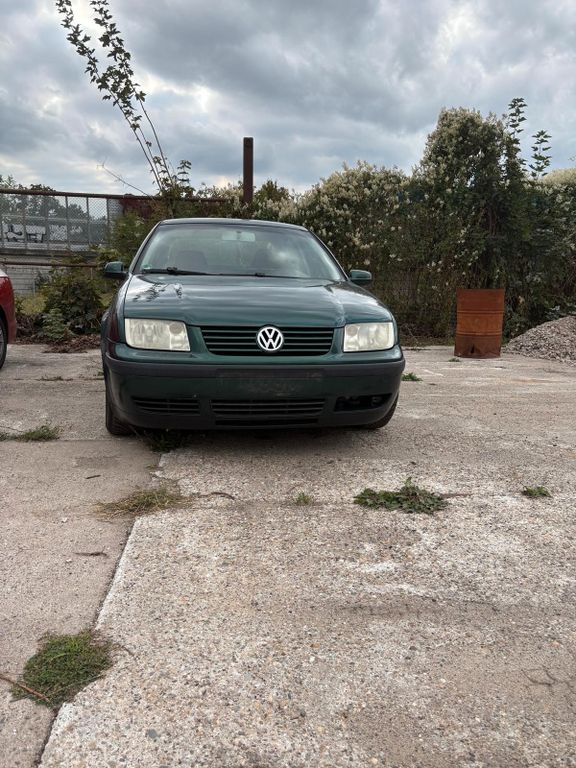 Bild des Angebotes Volkswagen Bora 2.0 Basis Basis