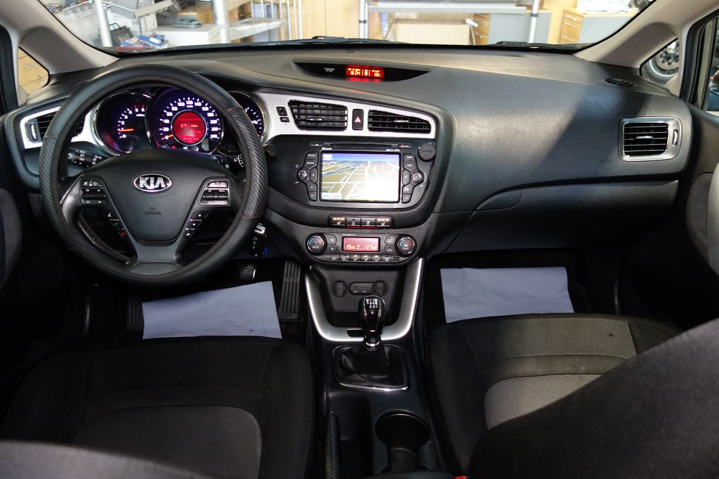 Bild des Angebotes Kia Ceed Sportswagon FIFA World Cup Edition"TÜV"