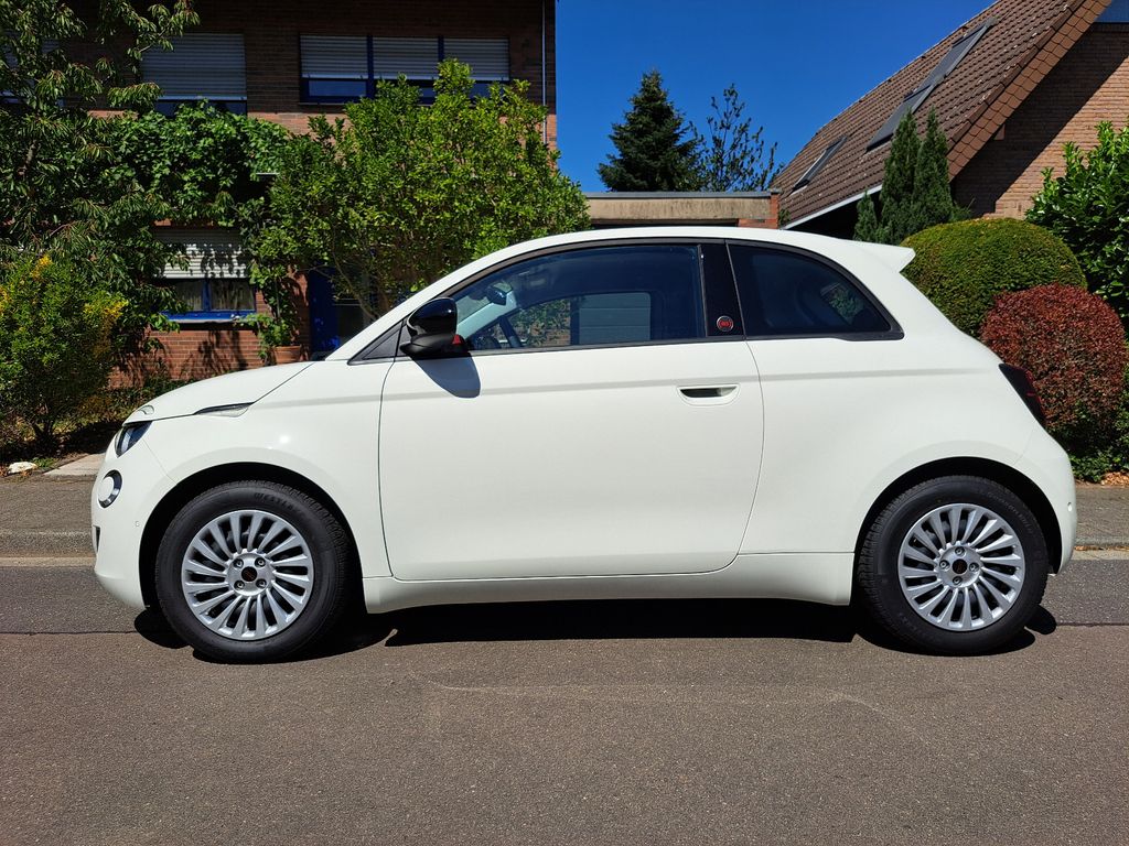 Bild des Angebotes Fiat 500e (RED) RFK*Klima*CarPlay*MwSt.*Garantie 2027