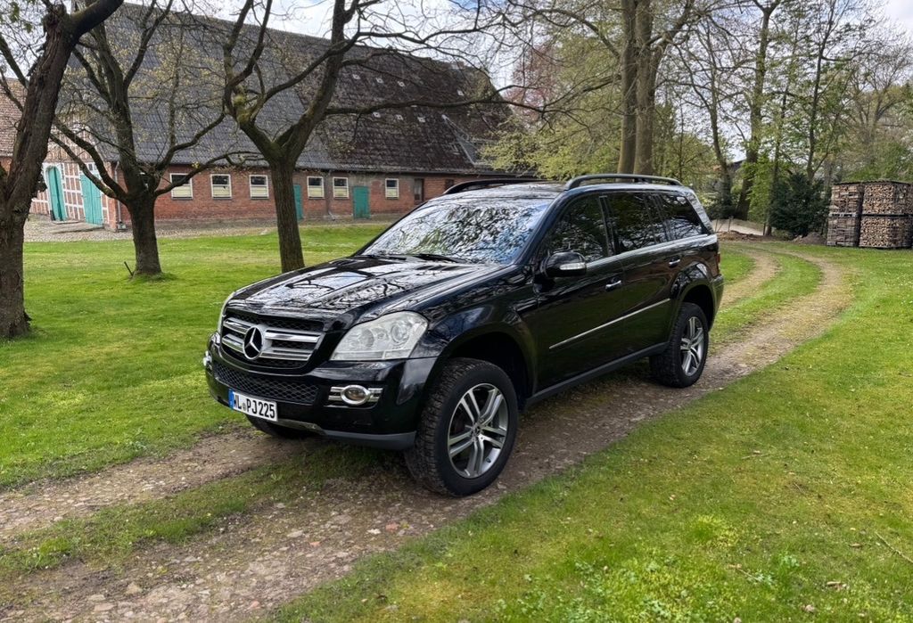 Bild des Angebotes Mercedes-Benz GL 500, viele Neuteile