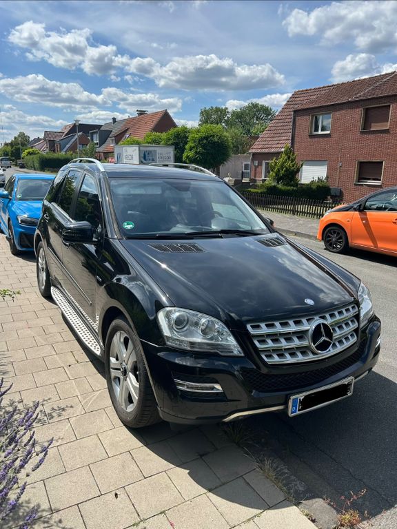 Bild des Angebotes Mercedes-Benz ML 300 CDI 4MATIC W164 | 137.000 k