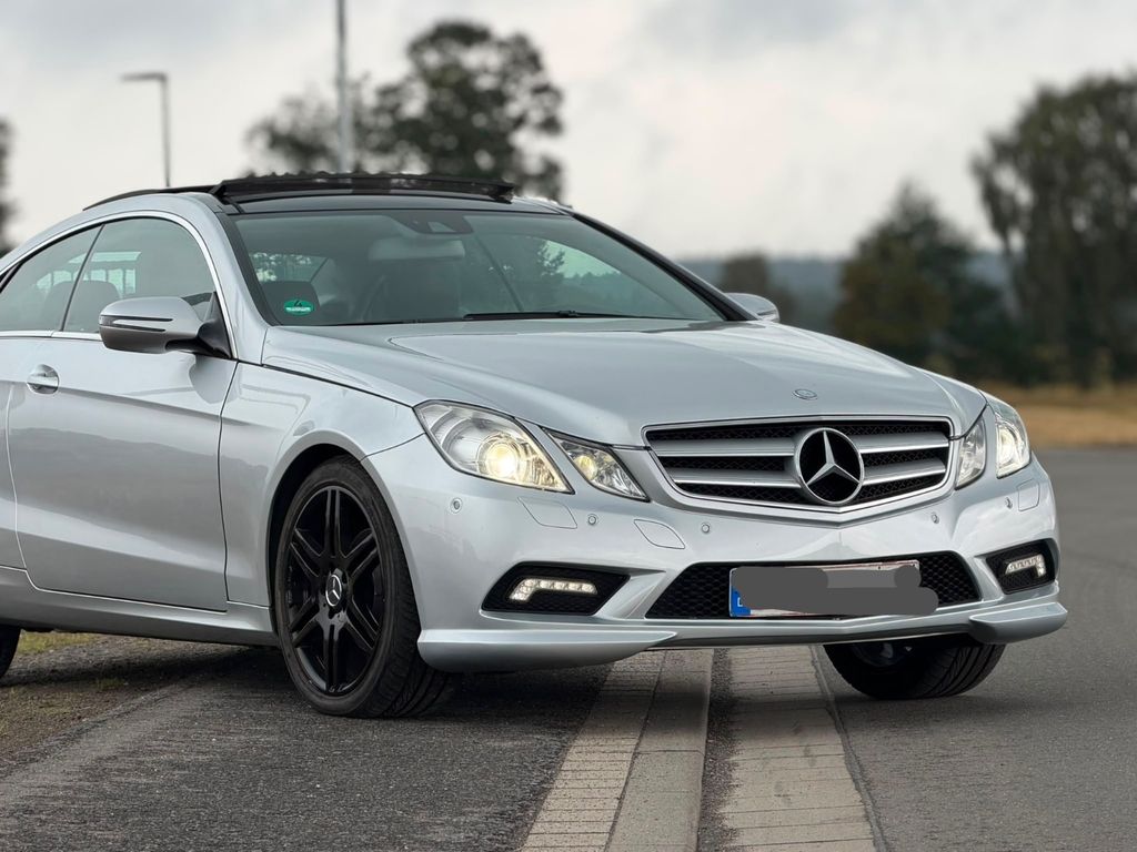 Bild des Angebotes Mercedes-Benz E250 Coupé Pano/Leder/Memory/AMG/
