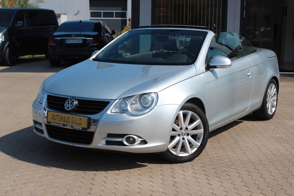Bild des Angebotes Volkswagen Eos 2.0 Turbo /Cabrio /Leder /Automatik/ Navi