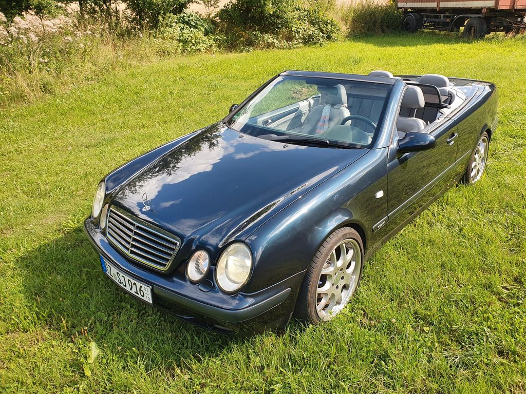 Bild des Angebotes Mercedes-Benz CLK 320 CABRIO SPORT