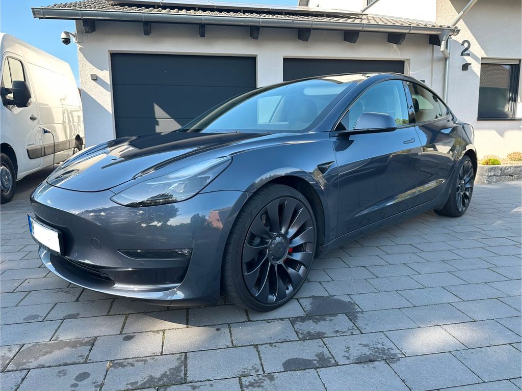 Bild des Angebotes Tesla Model 3 Performance Allradantrieb Dualmotor