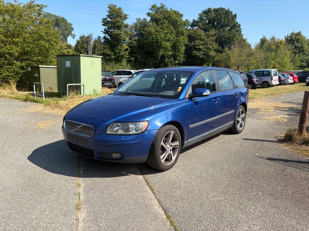 Bild des Angebotes Volvo V50 Kombi 1.8