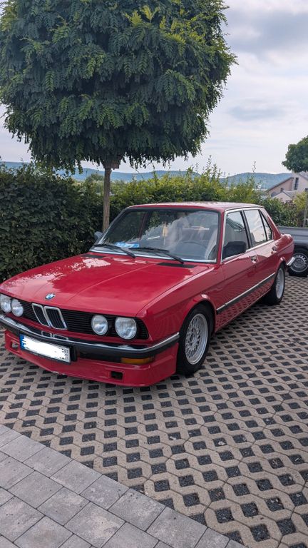 Bild des Angebotes BMW 525 E28