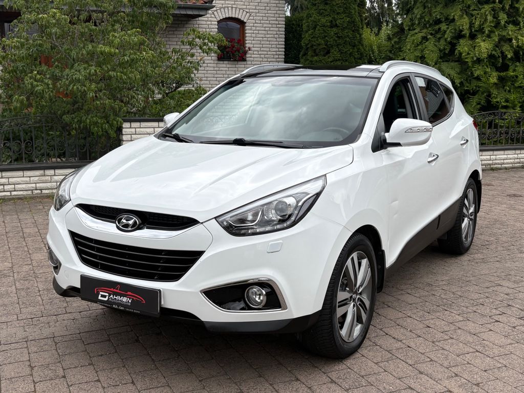 Bild des Angebotes Hyundai ix35 Tucson AWD/Top Ausgestattet/PANO/SHZ/R.CAM/