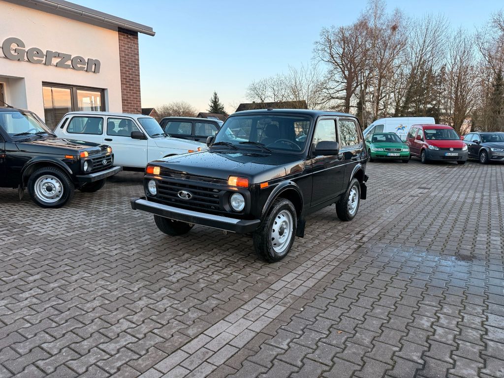 Bild des Angebotes Lada 4x4, MwST.ausweisbar,1.Hand,ServiceNEU, TÜV NEU