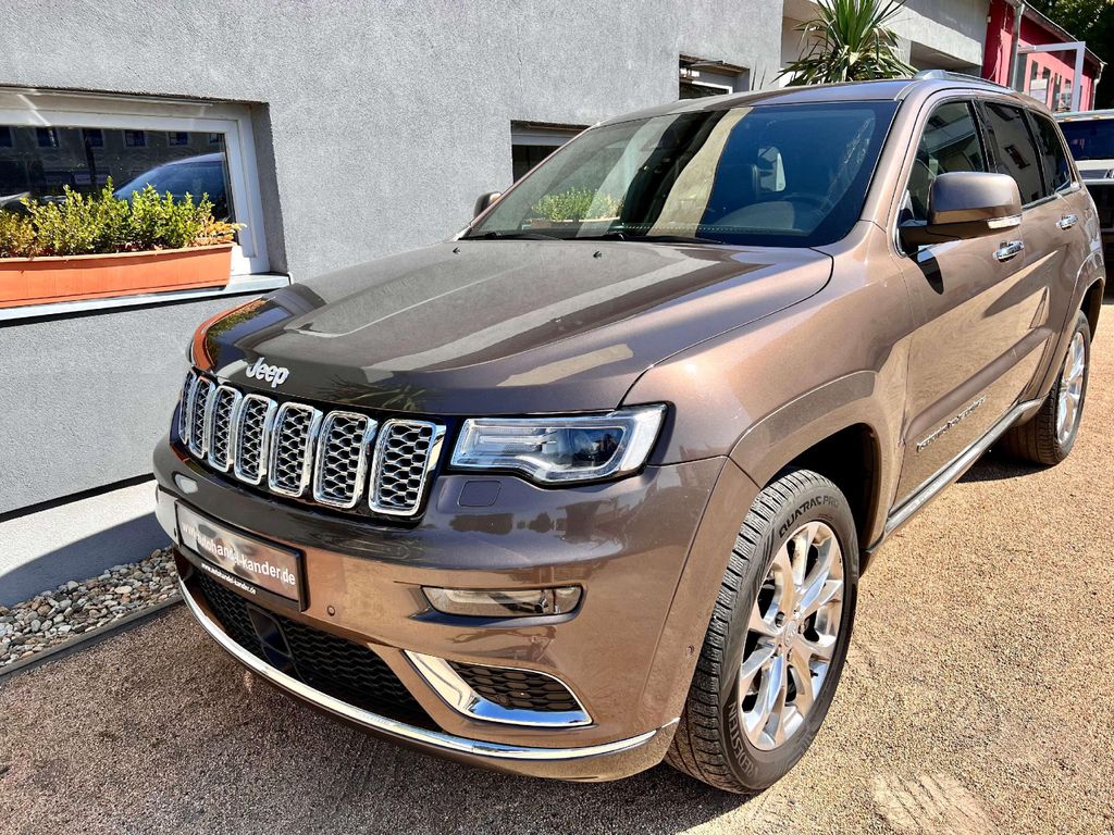 Bild des Angebotes Jeep Grand Cherokee 3.0 CRD Summit*PANO*KAM*ABST*GARA