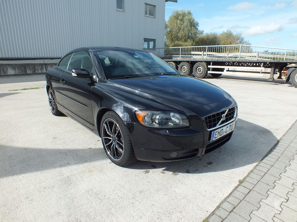 Bild des Angebotes Volvo C70 D5 Kinetic Geartronic Kinetic