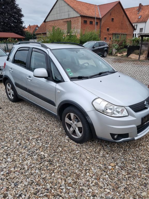 Bild des Angebotes Suzuki SX4 1.6 VVT 2WD Club Club